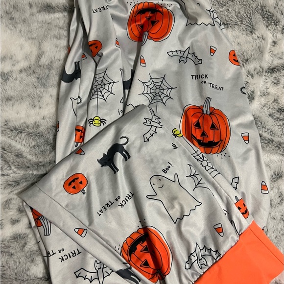 Halloween pajamas set - Picture 3 of 4